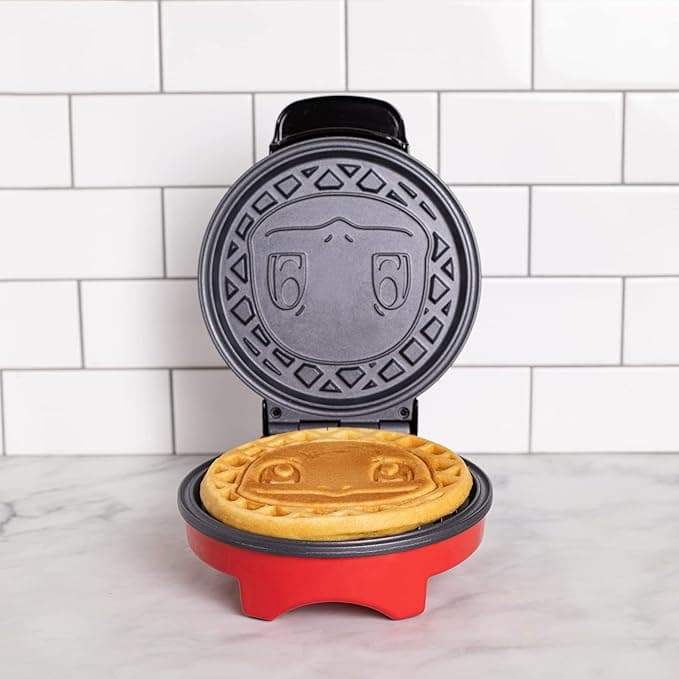 image-Uncanny Brands Pokémon Squirtle Waffle Maker - Make Bounty Squirtle Waffles - Kitchen Appliance